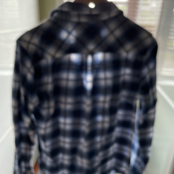 Chemise - Picture 2 of 2